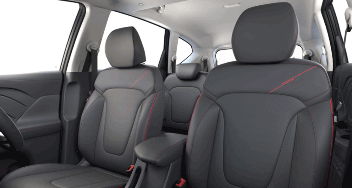 Kursi/jok Stargazer X dihiasi garis-garis merah yang membuat kesan modern